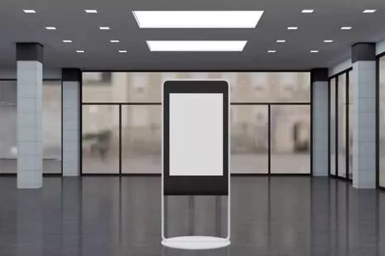 Featured Image: How to Pick the Right Digital Signage Software for Your Displays