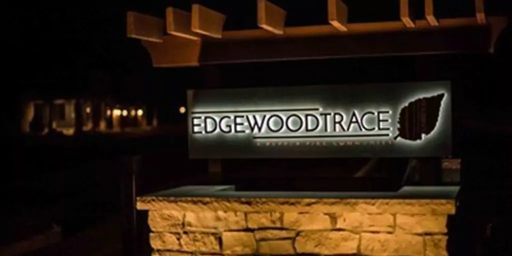 Featured Image: LED Signs Vs Neon Signs by BlinkSigns