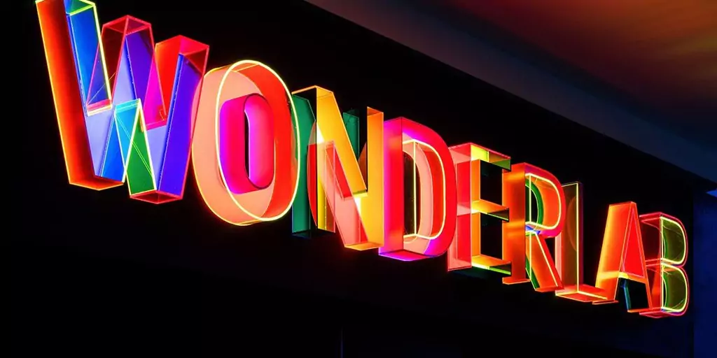 Featured Image: The Science of Signage: The Psychology behind a Good Sign!